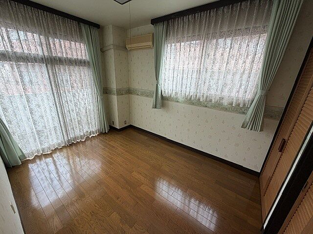 洋室