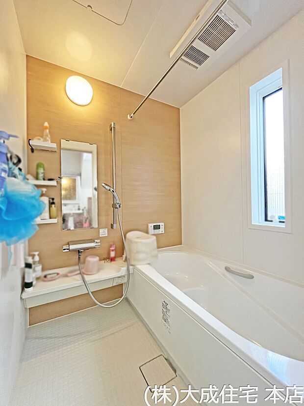 内装:日々の疲れを癒すバスルーム。浴室乾燥機付きです＾＾　現地写真2024年1月撮影