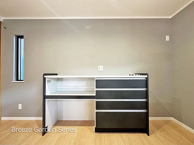 内装:TAISEIこだわりの参考プラン:キッチン後ろにも収納スペース充実!