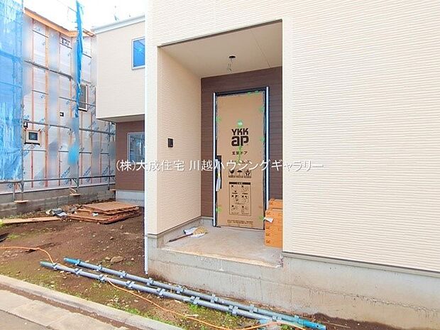 外観:玄関。 12号棟:現地写真2025.10.27撮影