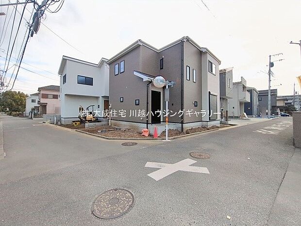 外観:前面道路。　2号棟：現地写真2026.1.19撮影