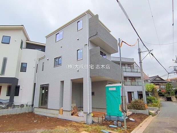 外観:1号棟：落ち着きのある閑静な住宅街です！　現地写真2025.10.15撮影