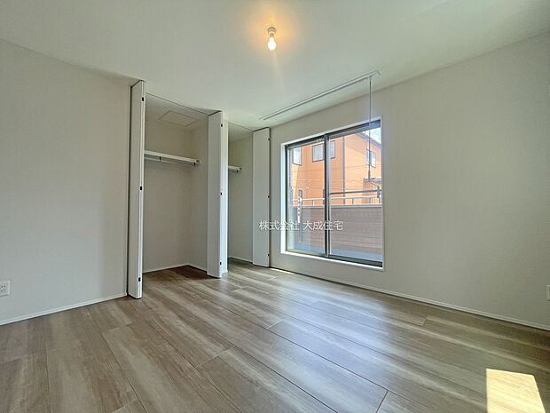 内装:季節や用途で分けて収納できます。　現地写真：2025.7.3撮影