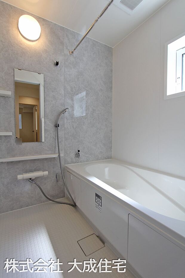 内装:11号棟：日々の疲れを癒すバスルーム　現地写真2025.8.21撮影