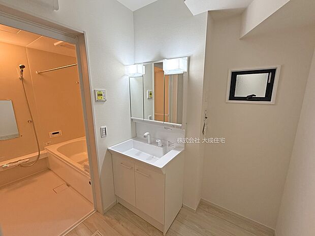 内装:脱衣室。　現地写真2025.10.16撮影