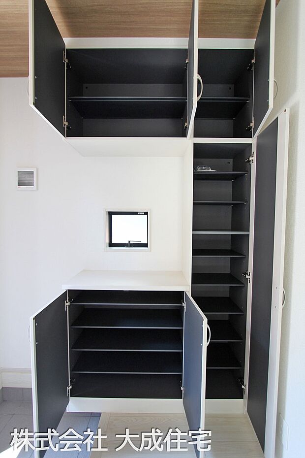 内装:現地写真2025.9.8撮影