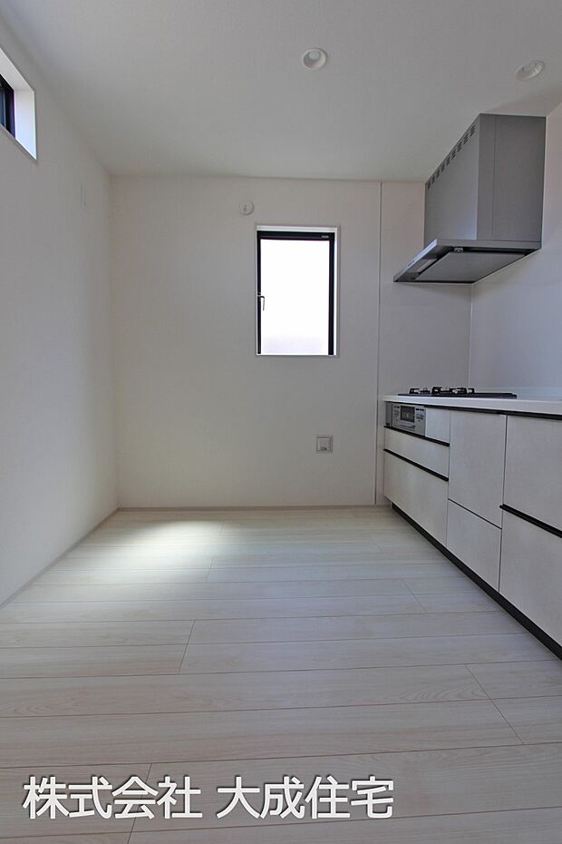 内装:現地写真2025.9.8撮影