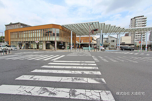周辺環境:駅 1200m 東武東上線「朝霞」駅(徒歩15分。駅前が再開発されたため、以前より綺麗になりました^^街灯も増え、夜道も明るくなりました。スーパーや商店もございますのでお買い物も便利です。)