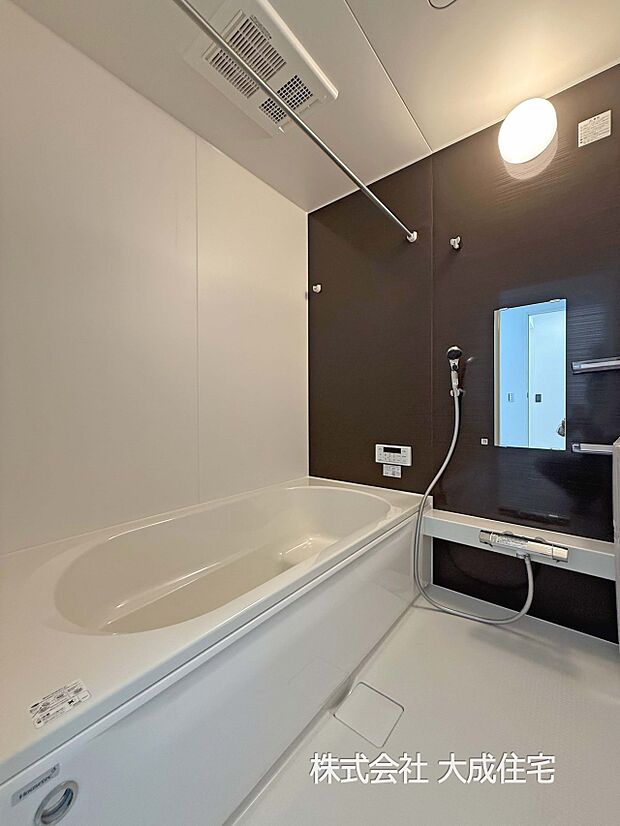 内装:日々の疲れを癒すバスルーム　現地写真2025.10.17撮影