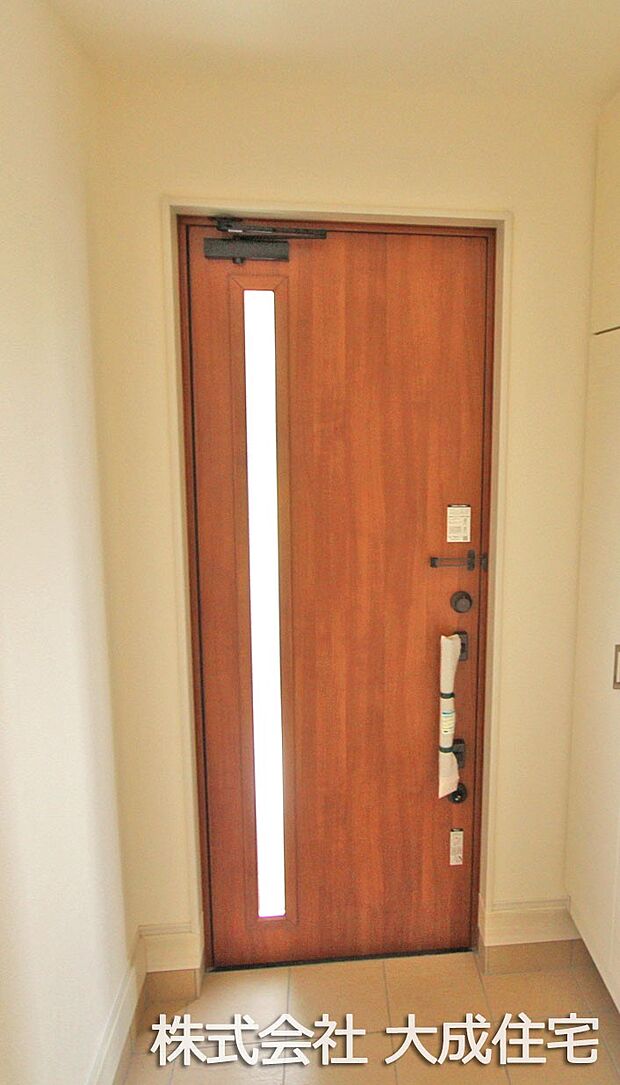 内装:1号棟：玄関　現地写真2025.10.6撮影