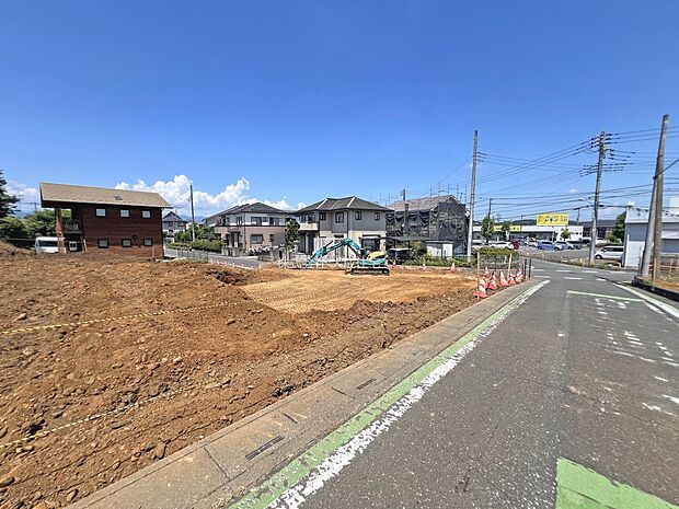 外観:2区画：現地写真2025.7.21撮影