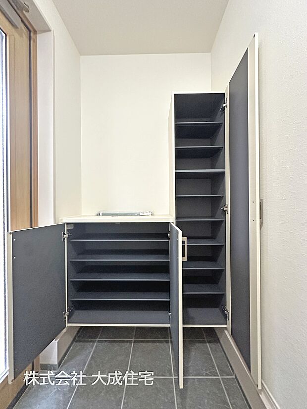 内装:収納スペース　現地写真2025.10．9撮影