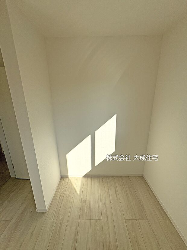 内装:収納スペースとしてご利用いただけます。　現地写真2025.11.15撮影