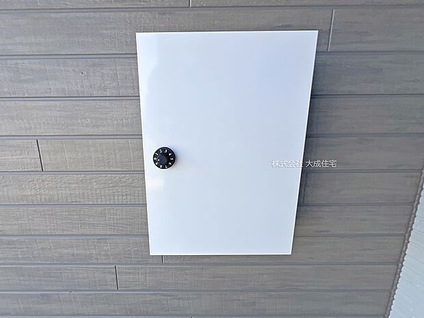 設備:1号棟:ポスト 現地写真2025.11.17撮影