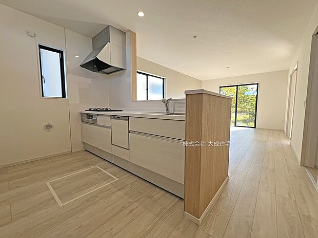 内装:1号棟:出来たてのお料理もすぐに提供できます 現地写真2025.11.17撮影