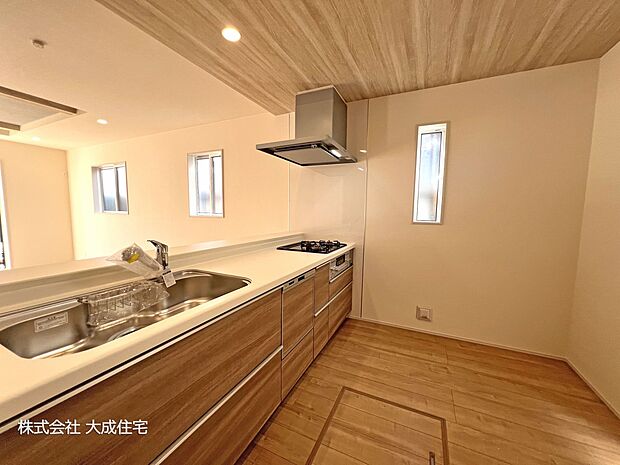 内装:出来たてのお料理もすぐに提供できます！　現地写真2025.10.27撮影