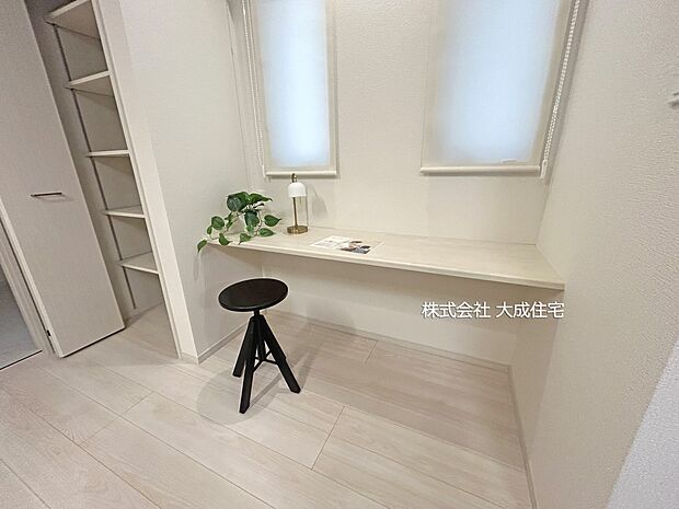 内装:勉強やお仕事、趣味スペース。　3号棟：現地写真2025.12.19撮影