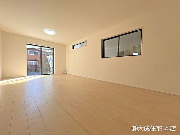 内装:2号棟:みんなが揃う憩いのスペース 現地写真2025.11.17撮影