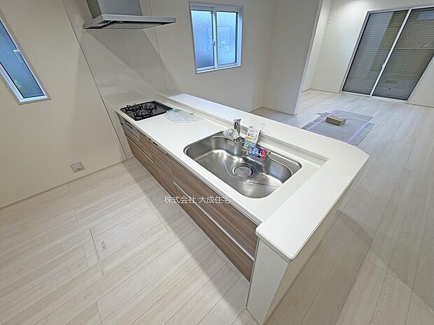 内装:お料理をしながらでもご家族とコミュニケーションが取れる＾＾　現地写真2025.9.26撮影