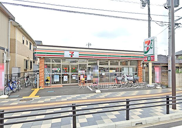 周辺環境:コンビニ 230m セブンイレブン新河岸駅東口店(徒歩3分。急ぎのコンビニ支払いなどでも安心な距離です。)
