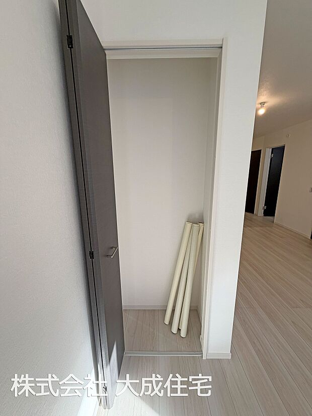 内装:2号棟:リビング収納 現地写真2026.2.2撮影