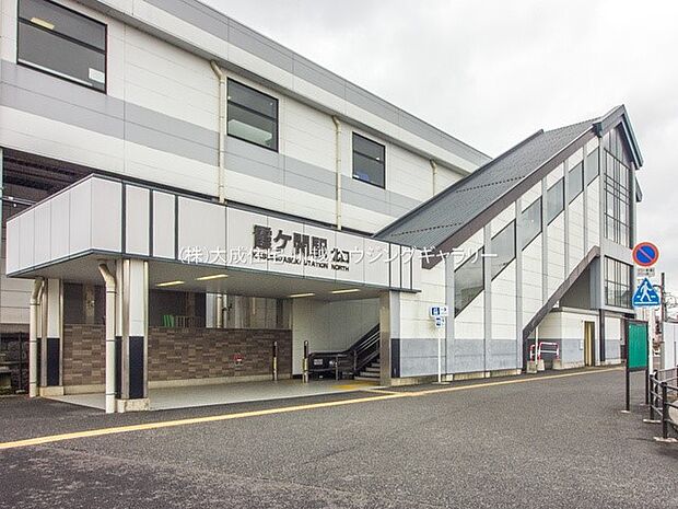 周辺環境:駅 2000m 東武東上線「霞ヶ関」駅(徒歩25分。自転車9分。大学キャンパスや周辺学校の最寄り駅となっているので、多くの人が利用します。)