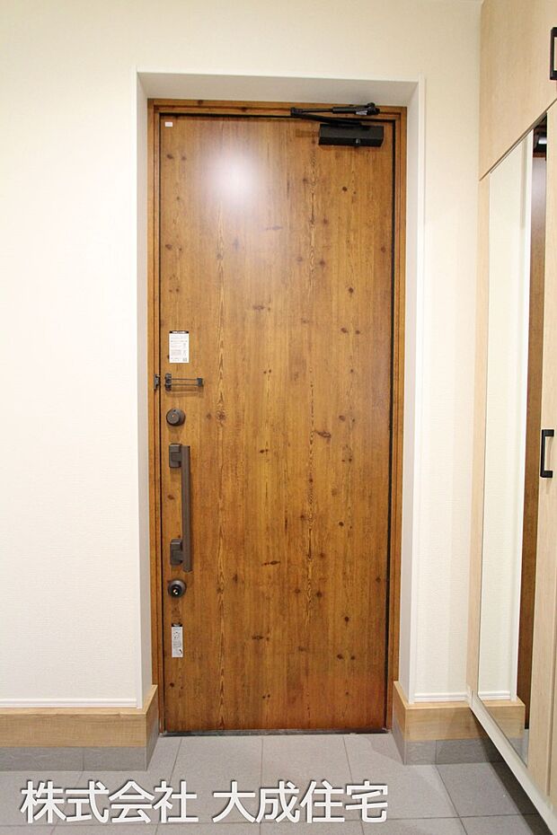 内装:3号棟:玄関 現地写真2025.12.22撮影