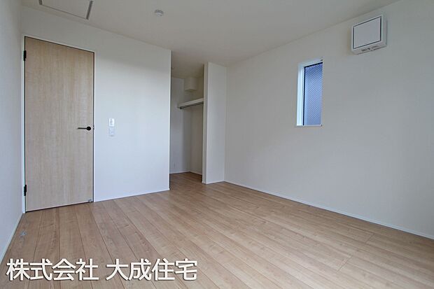 内装:3号棟:洋室7帖 現地写真2025.12.22撮影