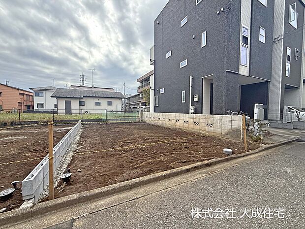 外観:D区画:通学通勤に便利な「朝霞」駅まで徒歩7分! 現地写真2025.10.24撮影