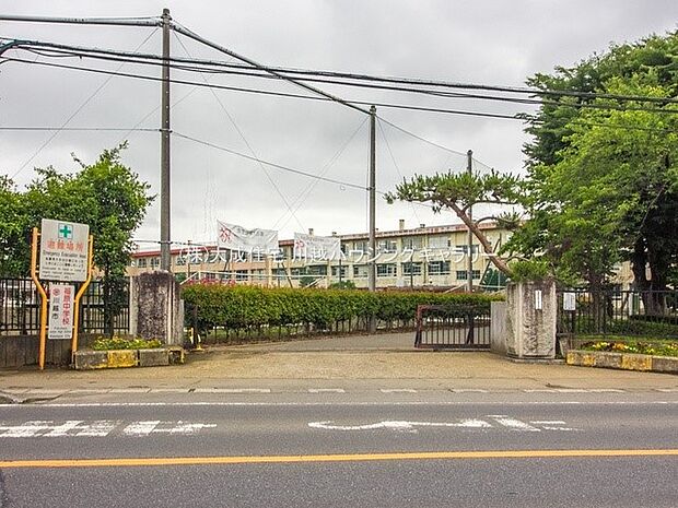 周辺環境:中学校 2200m 川越市立福原中学校(徒歩28分。目指す学校像：自ら学び、自ら考え、自ら行動する生徒)