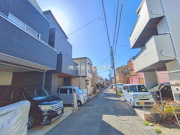 外観:前面道路 現地写真2026.2.19撮影