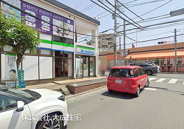 周辺環境:コンビニ 350m ファミリーマート朝霞三原五丁目店(徒歩5分。ちょっとしたお買い物に便利です^^)