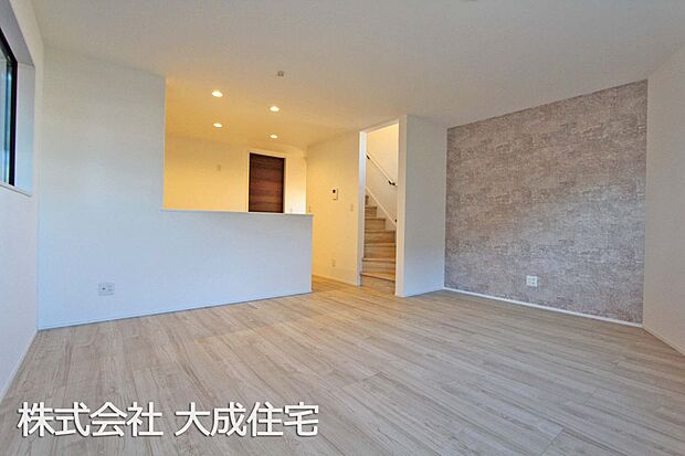 内装:現地写真2025.11.17撮影