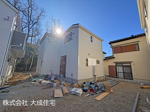 外観:8号棟:商業施設が徒歩圏内に揃った住環境です^^ 現地写真2026.1.22撮影