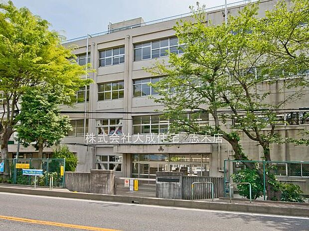周辺環境:小学校 1900m 朝霞市立朝霞第三小学校(徒歩24分。)