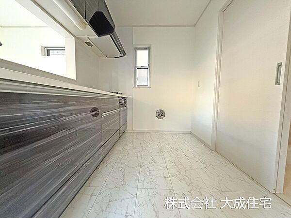 内装:キッチンスペース　現地写真2025.11.28撮影