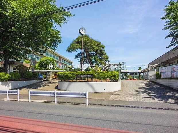 周辺環境:中学校 650m 川越市立高階中学校(徒歩9分。学校教育目標：自ら進んで行動する心豊かな生徒)