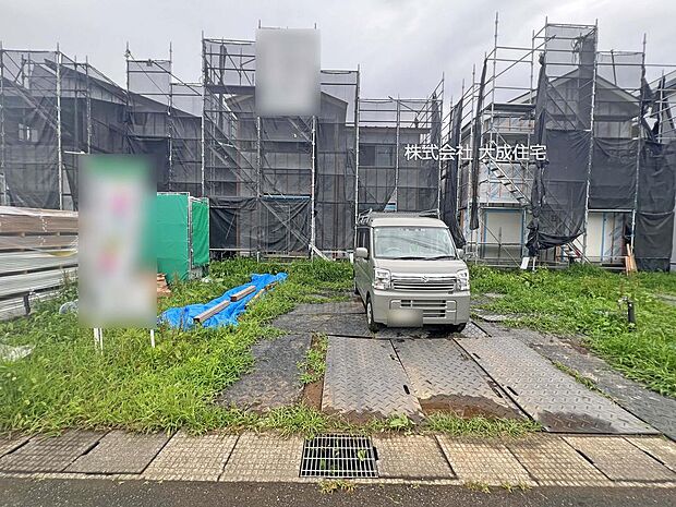 No2:カースペース3台分あり(車種による) 現地写真2026.6.26撮影