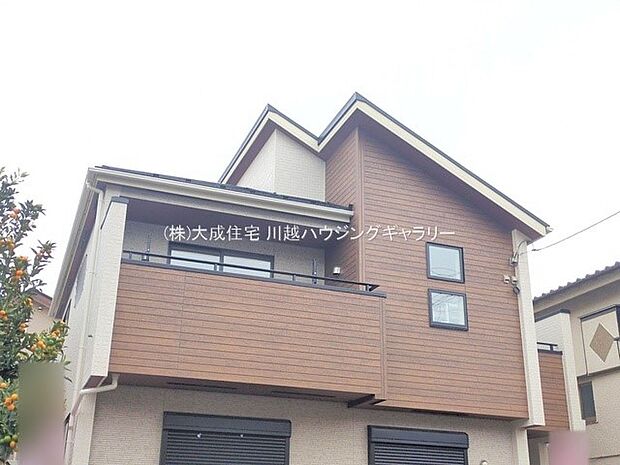 外観:お洗濯物が良く乾くバルコニー。 現地写真:2025.12.3撮影