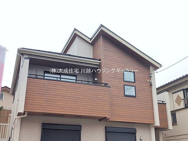外観:お洗濯物が良く乾くバルコニー。　現地写真：2025.12.25撮影