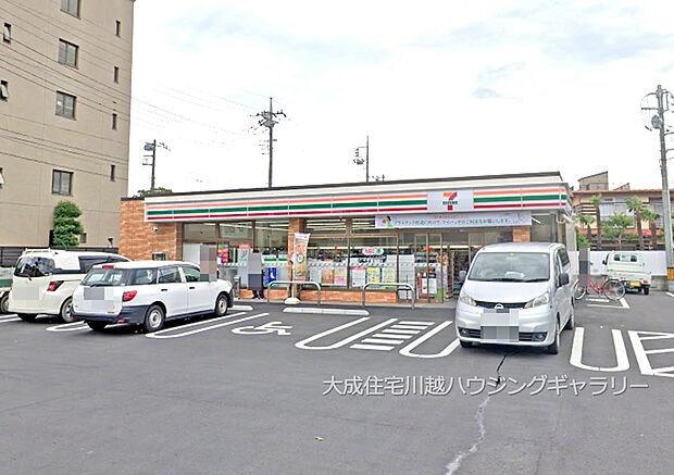 周辺環境:コンビニ 450m セブンイレブン川越宮下町2丁目店(徒歩5〜6分。コンビニ支払いやイベントチケットの購入などでもご利用いただけます。)