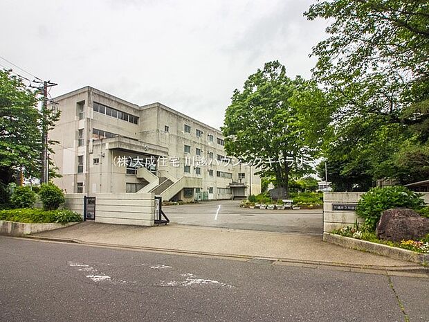 周辺環境:中学校 1000m 川越市立川越西中学校(徒歩13分。目指す学校像：学びの場を整え、みがき、質の高い教育活動を展開し、生徒の夢を実現する学校)