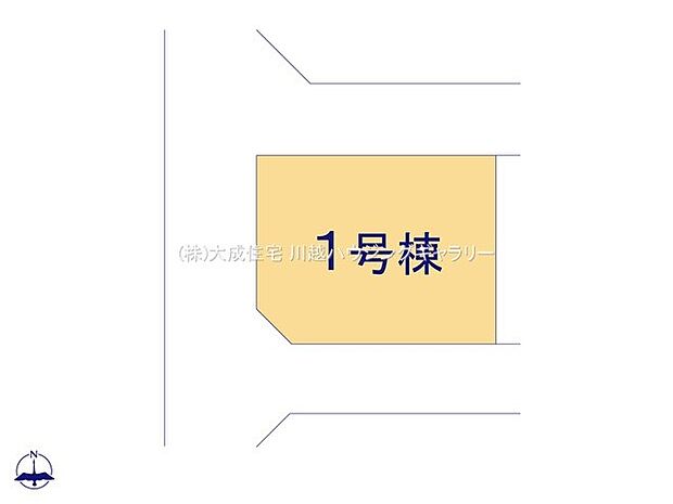 区画図:3面を道路に面した区画。ゆとりある前面道路で駐車も楽に可能です。