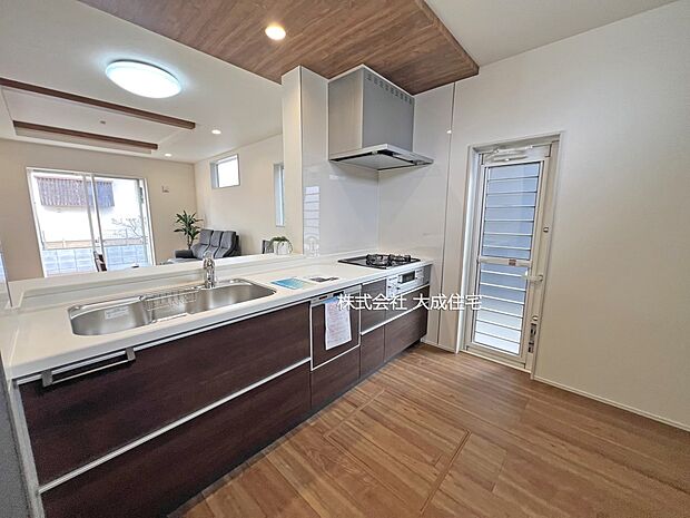 内装:2号棟:出来立てのお料理もすぐに提供できます! 現地写真2026.3.16撮影