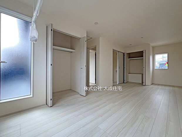 内装:1号棟:将来に合わせて間仕切りできるお部屋付き! 現地写真2026.3.16撮影