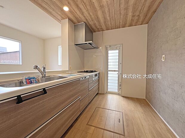 内装:4号棟:出来立てのお料理もすぐに提供できます! 現地写真2026.3.16撮影