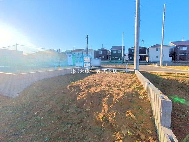 外観:5号棟：現地写真2025.12.12撮影