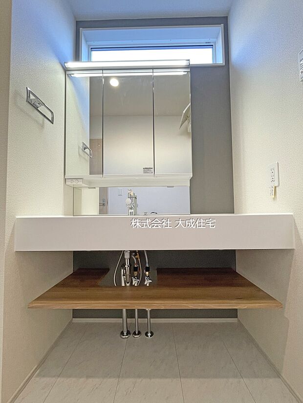 内装:毎日の身支度を整える洗面台 現地写真2026.2.13撮影