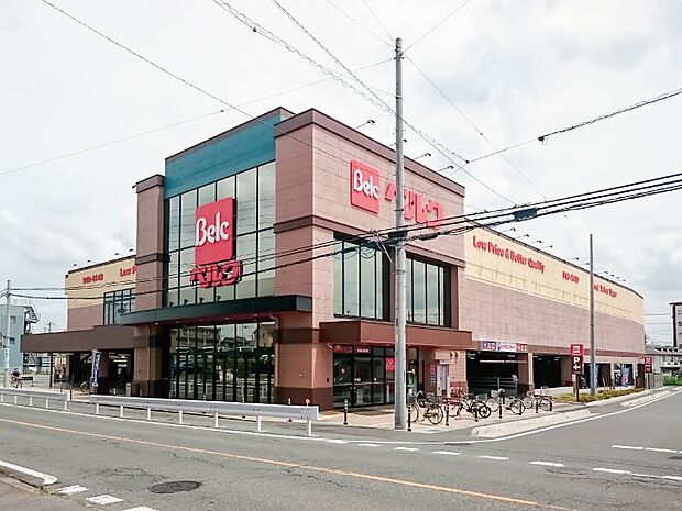 周辺環境:スーパー 500m ベルク川越小仙波店(徒歩7分。毎日のお買い物にご利用いただけます。)