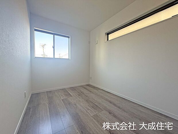 内装:洋室4．4帖！全居室2面採光で陽当り・通風良好です！　現地写真2026.1.18撮影